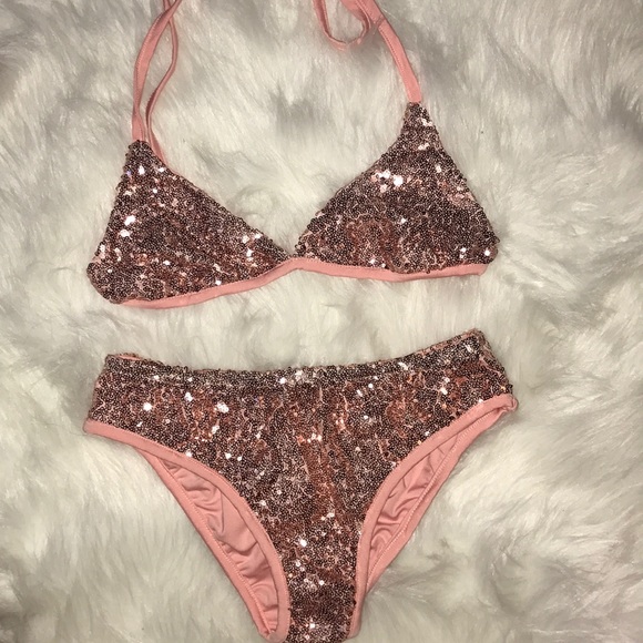 ❌SOLD❌ONE LEFT▪️"Champagne" Bikini bottoms - Picture 2 of 4